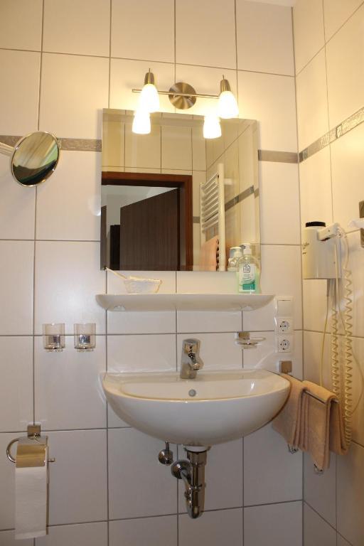 Hotel Pohl Kinheim Room photo